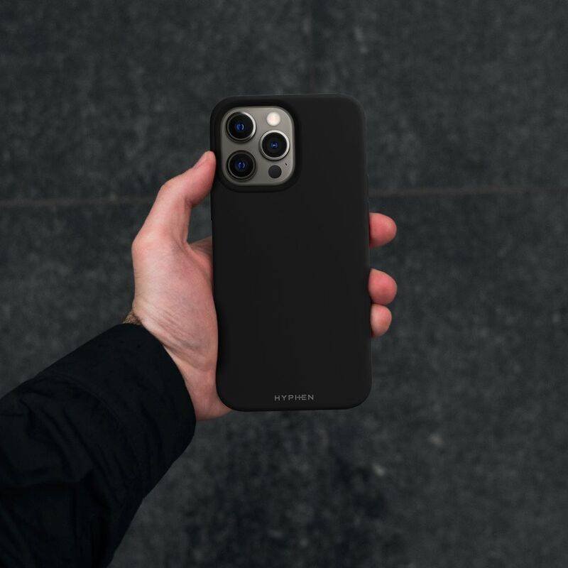 hyphen tint silicone magsafe case black iphone 14 pro max 6 7 hpc sbk14pm4155 2